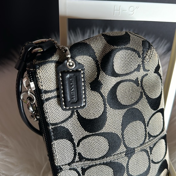 Coach Legacy Ltd. Edition 65th Anniversary  Signature Canvas & Leather Wristlet - Picture 4 of 8